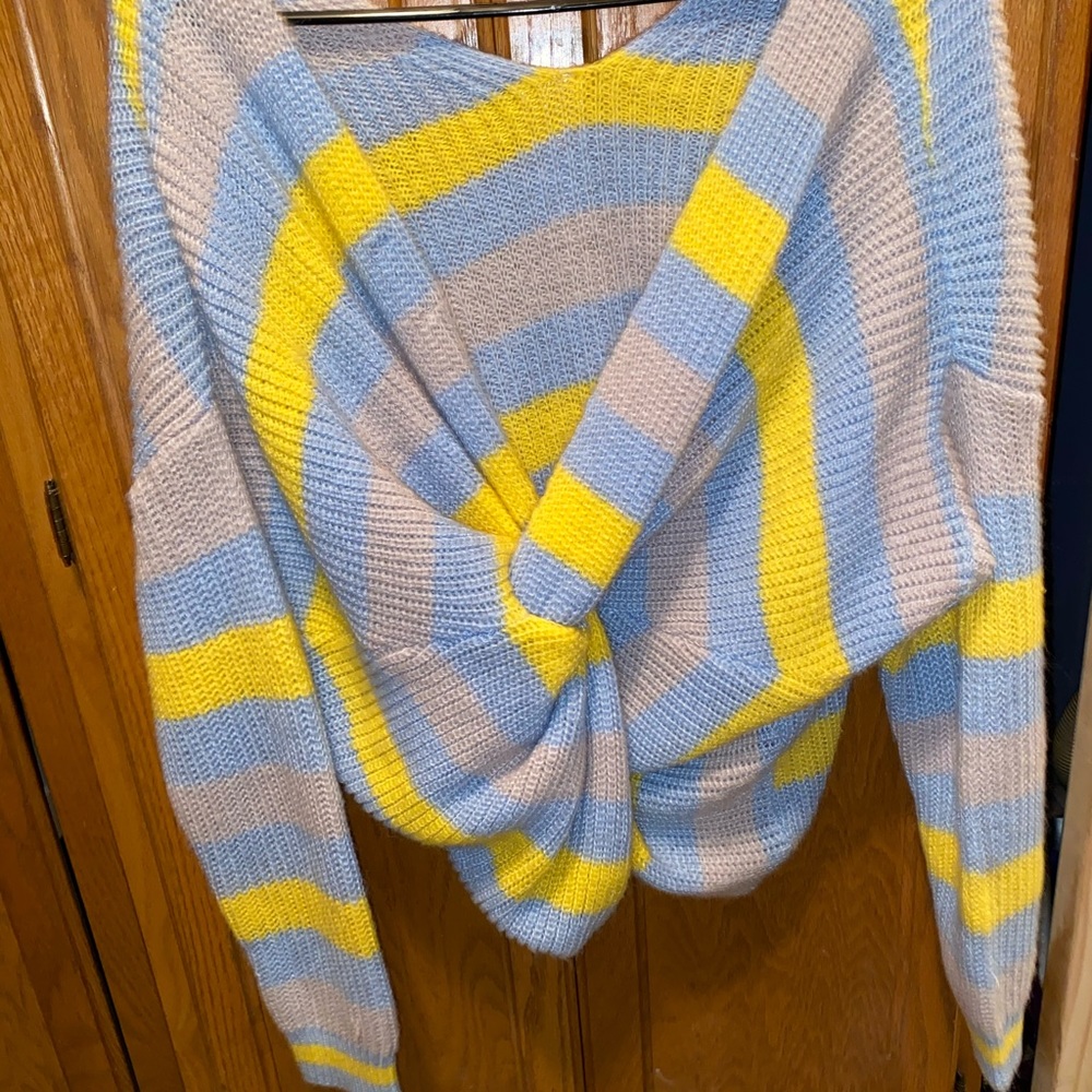 Fashion nova sweater